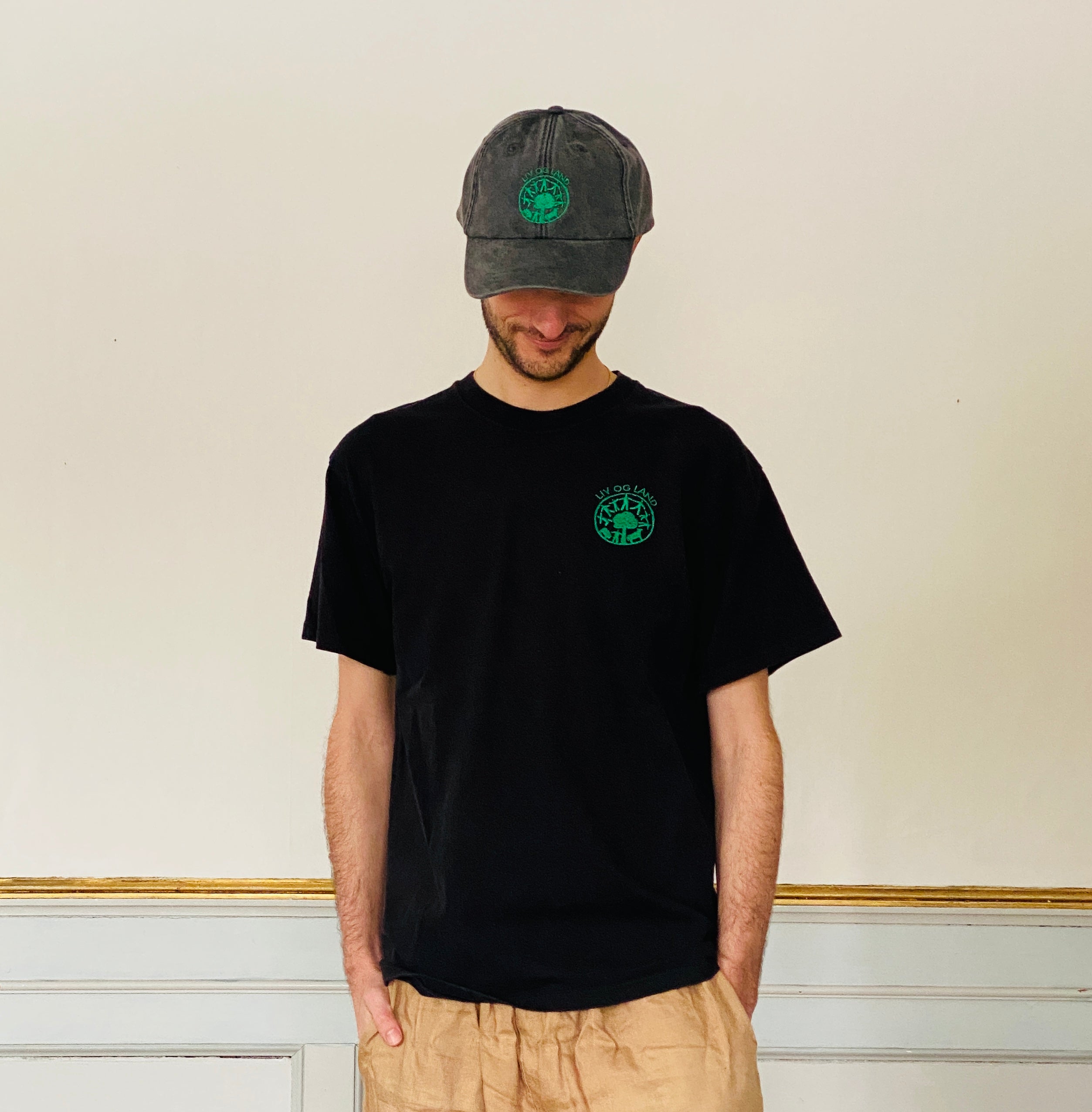 Nr. 7 Liv og land t-shirt - unisex Sort str M